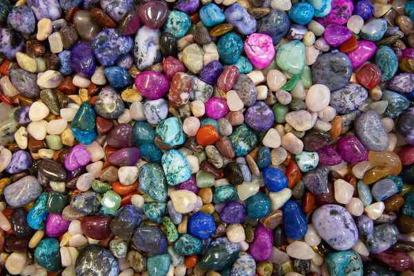 Dog Names from Nature: Precious stones, minerals, and gems Dog Names from Nature: Precious stones, minerals and gems